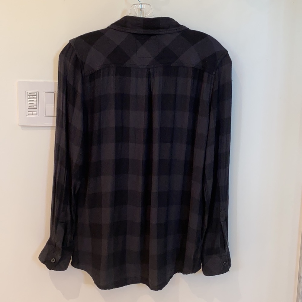 Rails button down - Picture 2 of 7